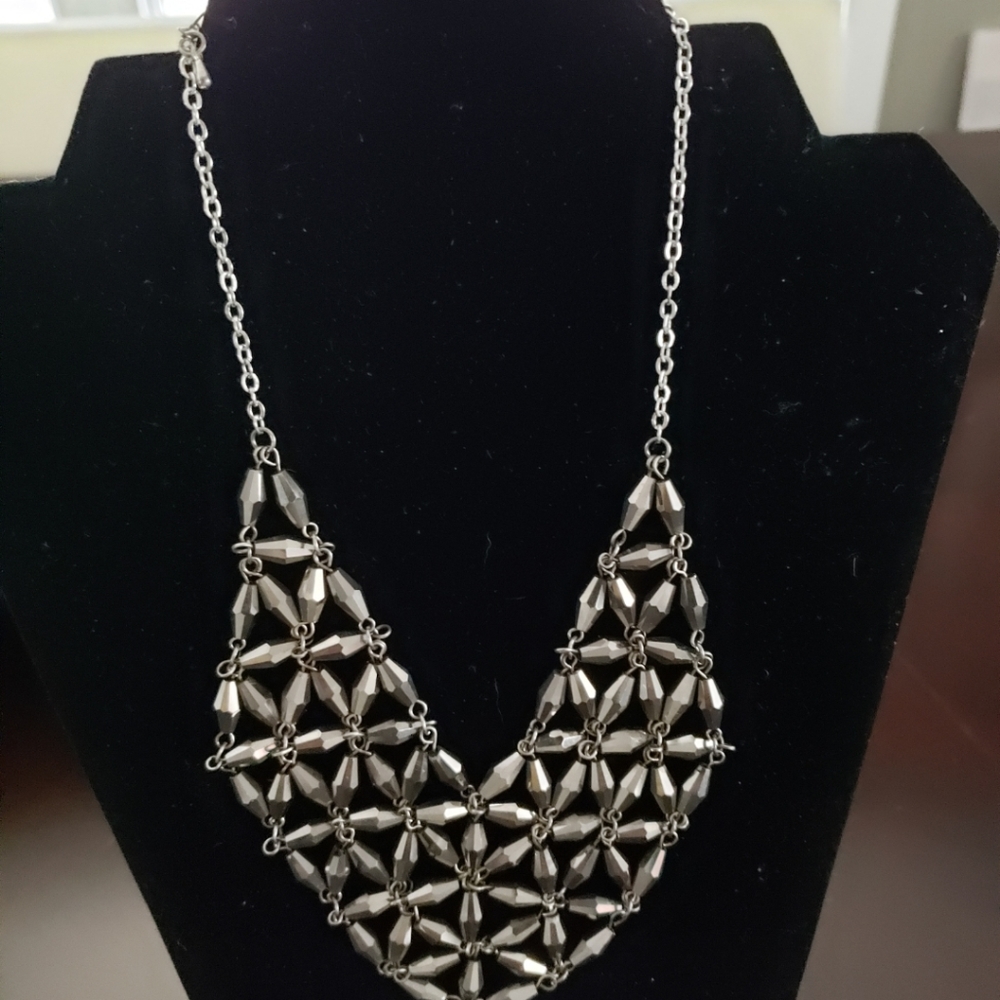 Jewelry - Picture 5 of 8